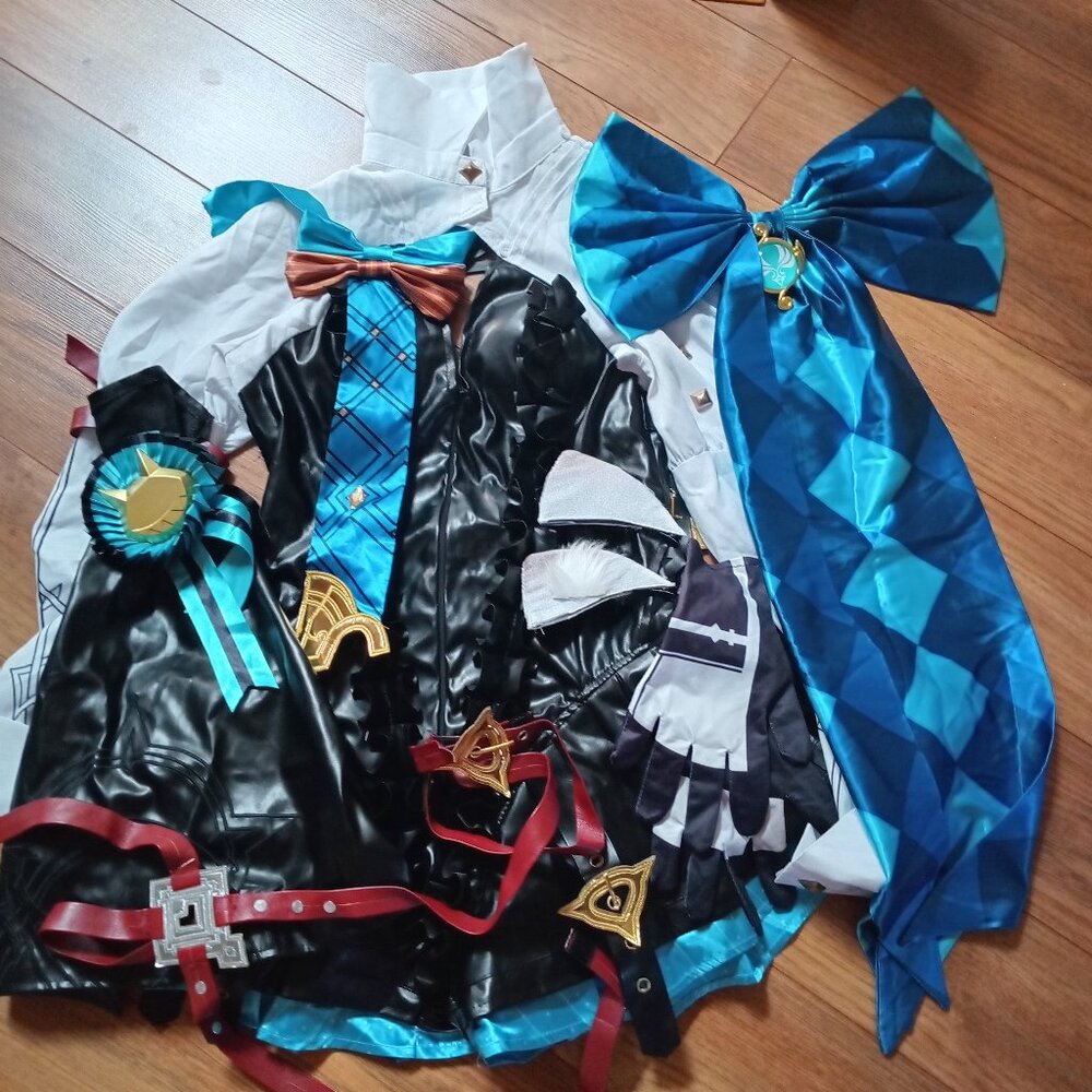 Genshin Impact Lynnete Cosplay (No wig + Tail) Size L